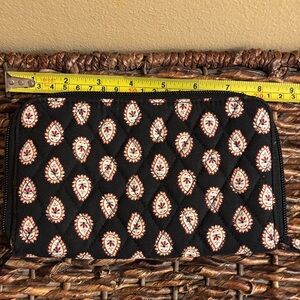 Vera Bradley Black and White Leaf Pattern Wallet